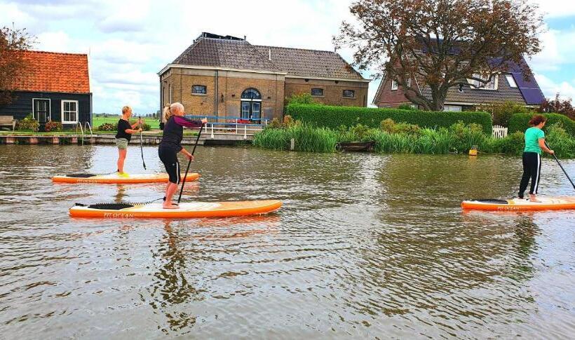 Семейный Номер, B&b Rechthuis Van Zouteveen