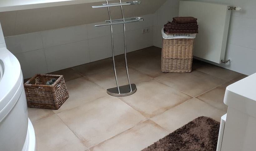 Семейный Номер, B&b Rechthuis Van Zouteveen