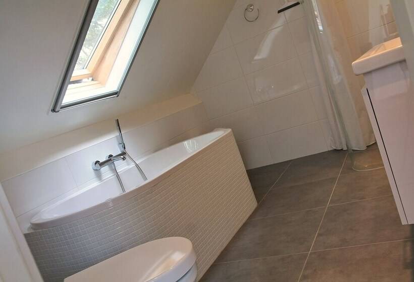 Номер Стандарт, B&b Rechthuis Van Zouteveen