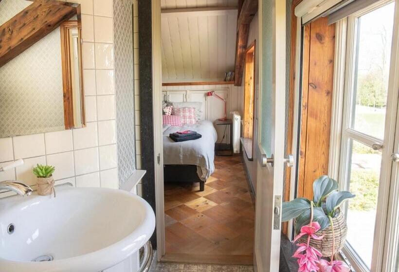 اتاق استاندارد, Boerenhofstede De Overhorn