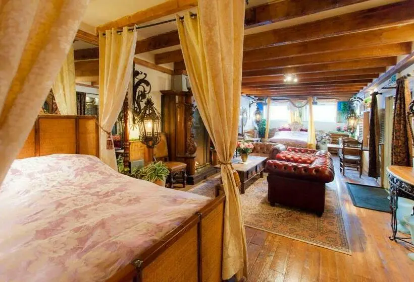 Premium Family Room, Cubacasa