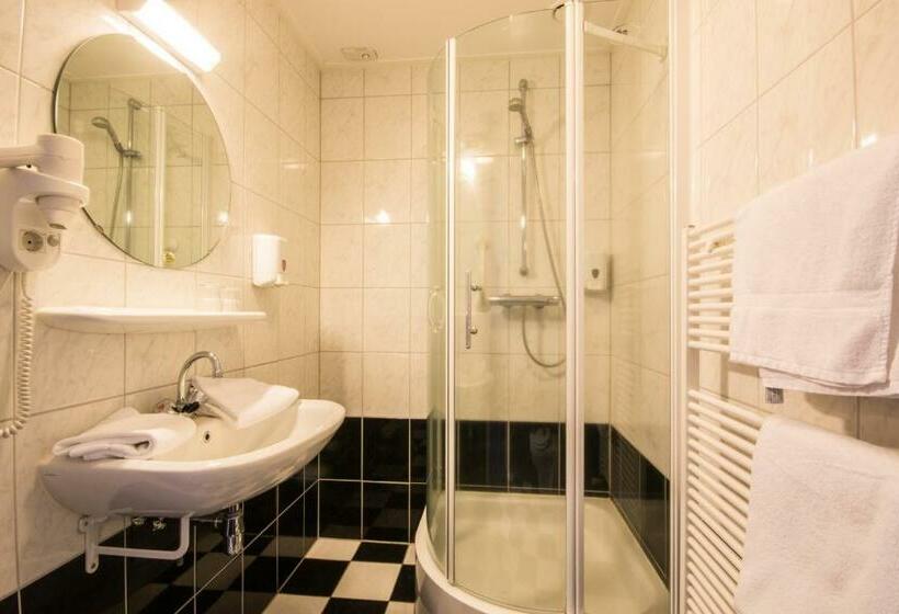 Номер Стандарт, De Stobbe Hotel & Suites