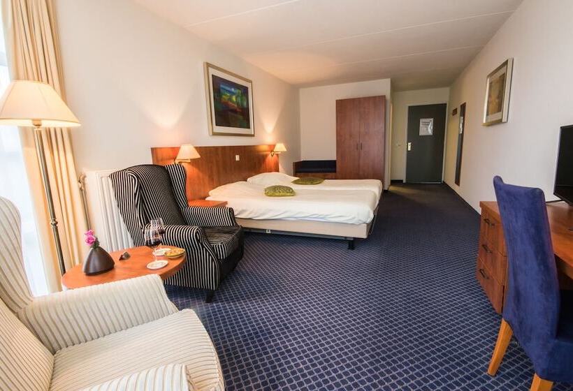 Номер Стандарт, De Stobbe Hotel & Suites