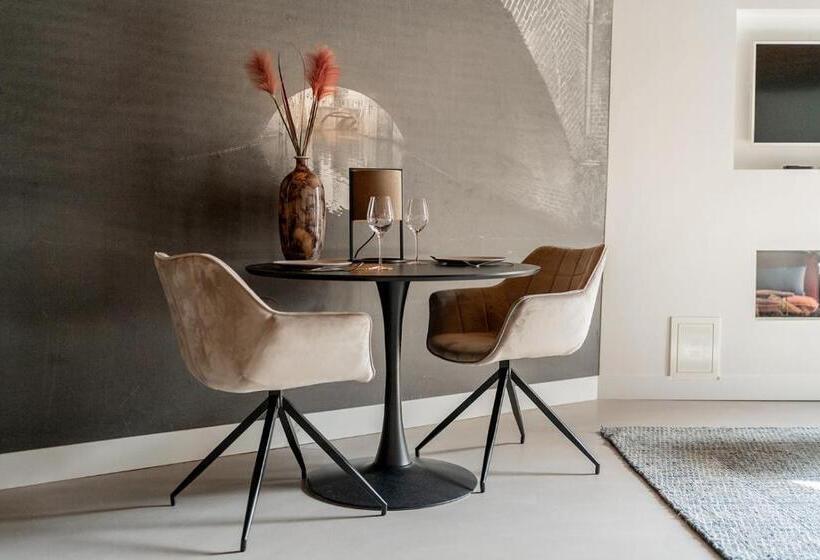 إستوديو قياسى, Bossche Suites No2   Verwersstraat