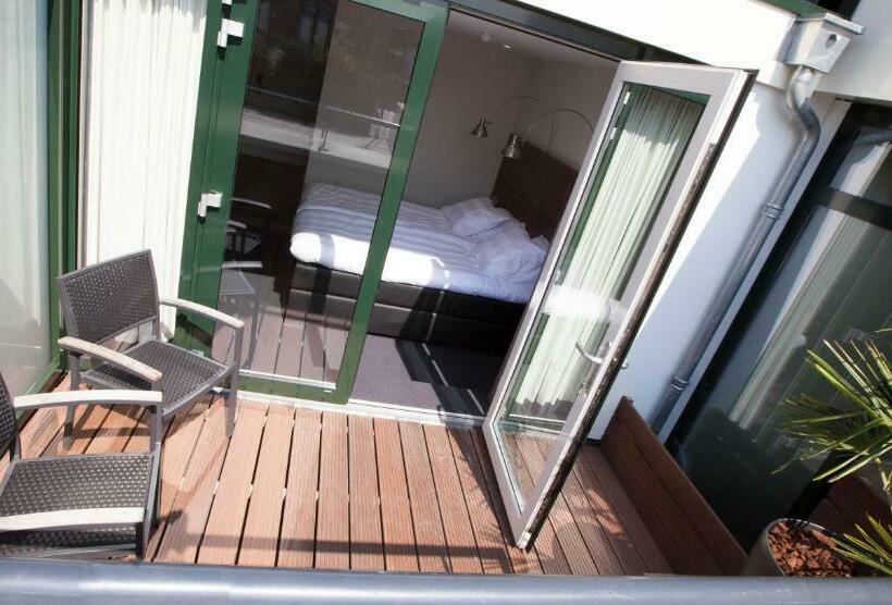 اتاق استاندارد, Café Restaurant De Ploeg