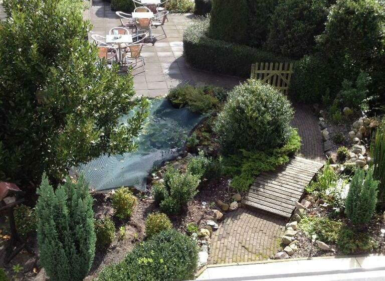 غرفة قياسية مزودة بشرفة مطلة على الحديقة, De Vier Seizoenen