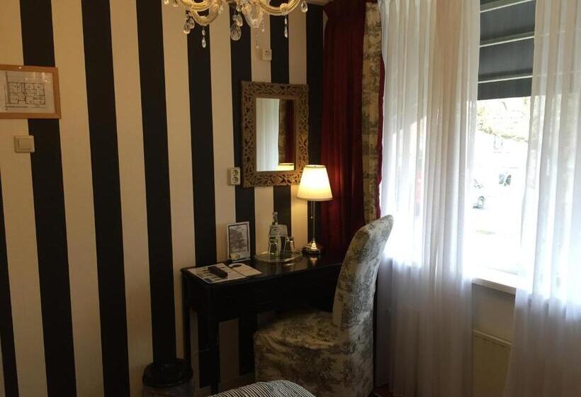 غرفة قياسية, De Vier Seizoenen