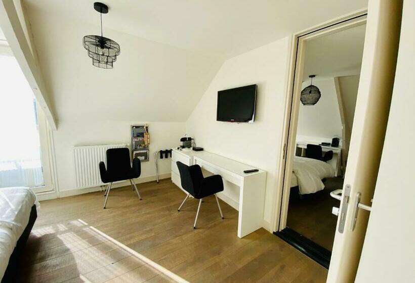 חדר משפחתי, De Zilte Zeeuw