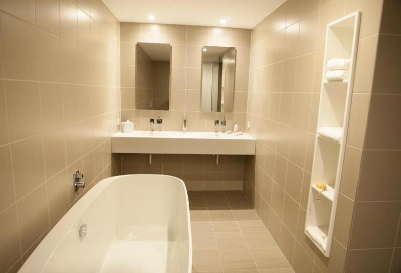 סוויטת ג'וניור, Katoen