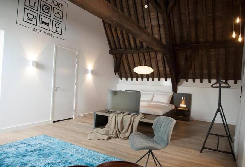 סוויטת ג'וניור, Katoen