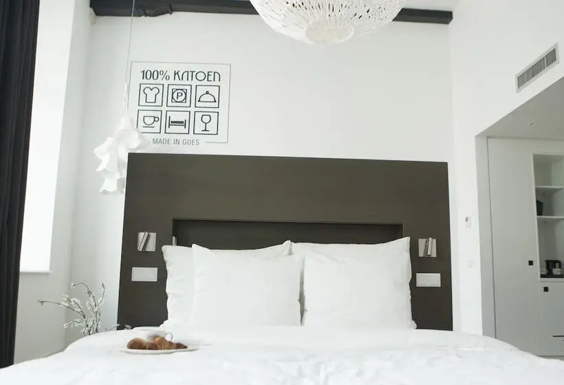 Habitación Superior, Katoen