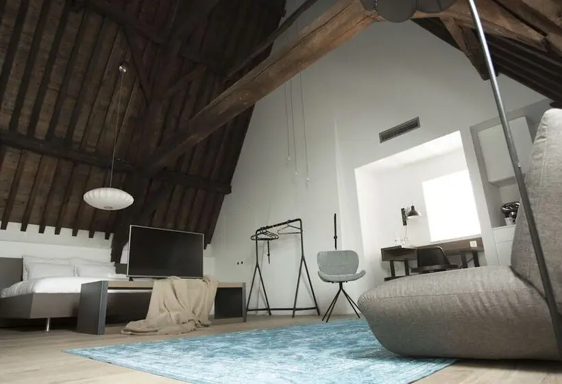 Junior Suite, Katoen