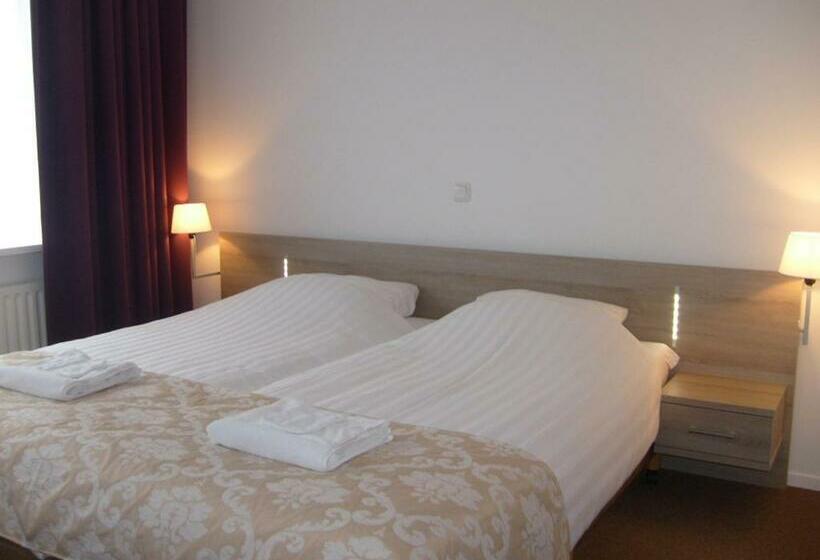 غرفة ديلوكس, Norg