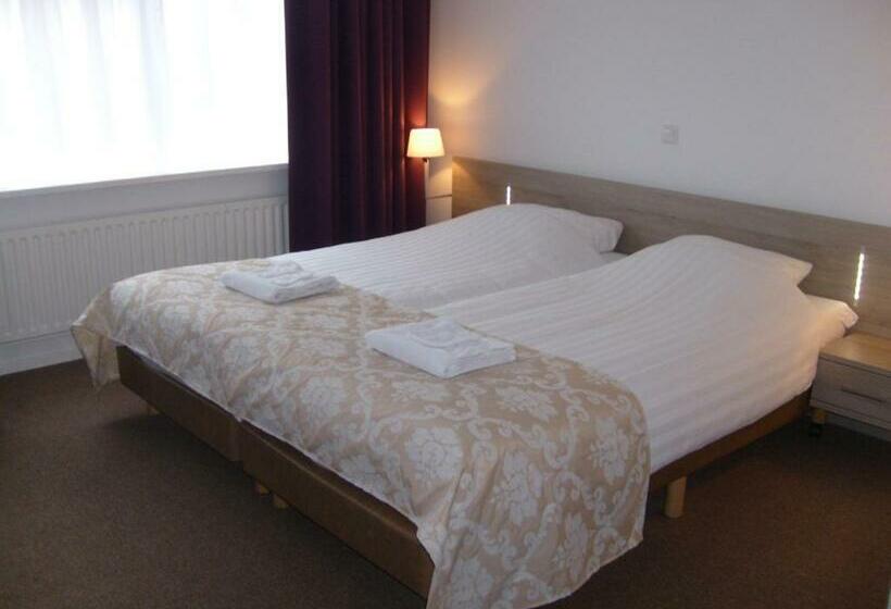 غرفة ديلوكس, Norg