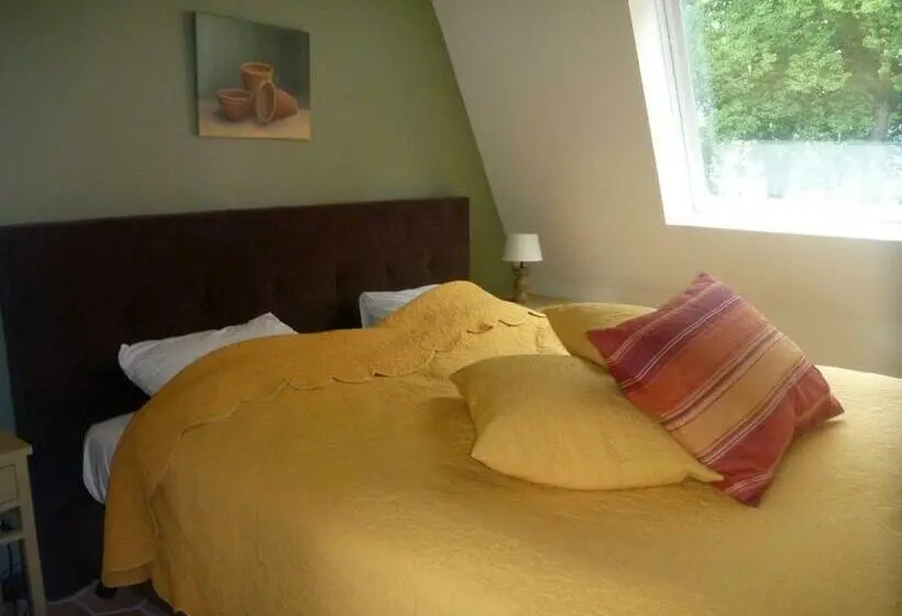 Sviitti, Suites Ambrosijn