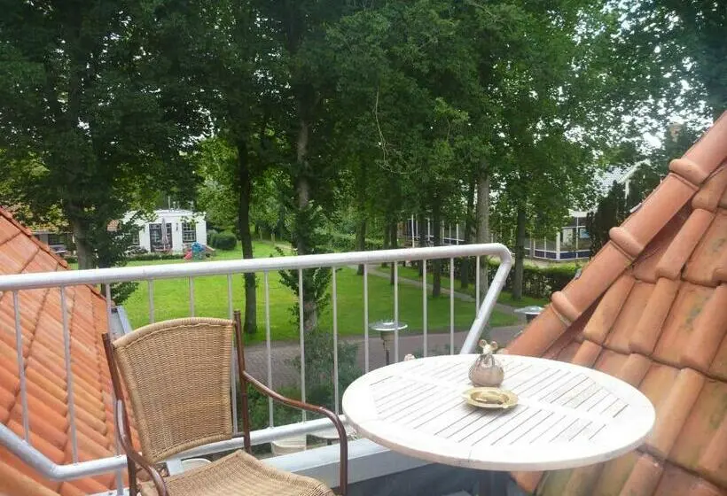 Sviitti, Suites Ambrosijn