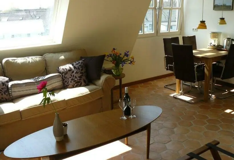 Sviitti, Suites Ambrosijn