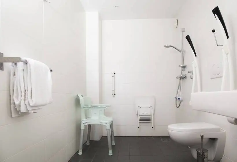 Standard Room Adapted for people with reduced mobility