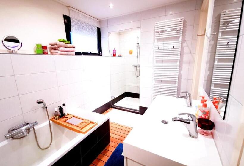 غرفة عائلية, La Corte Sconta B&b