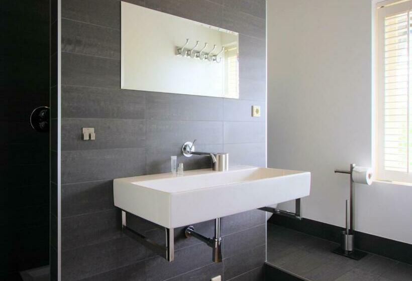 Номер Комфорт, Strandhotel Dennenbos