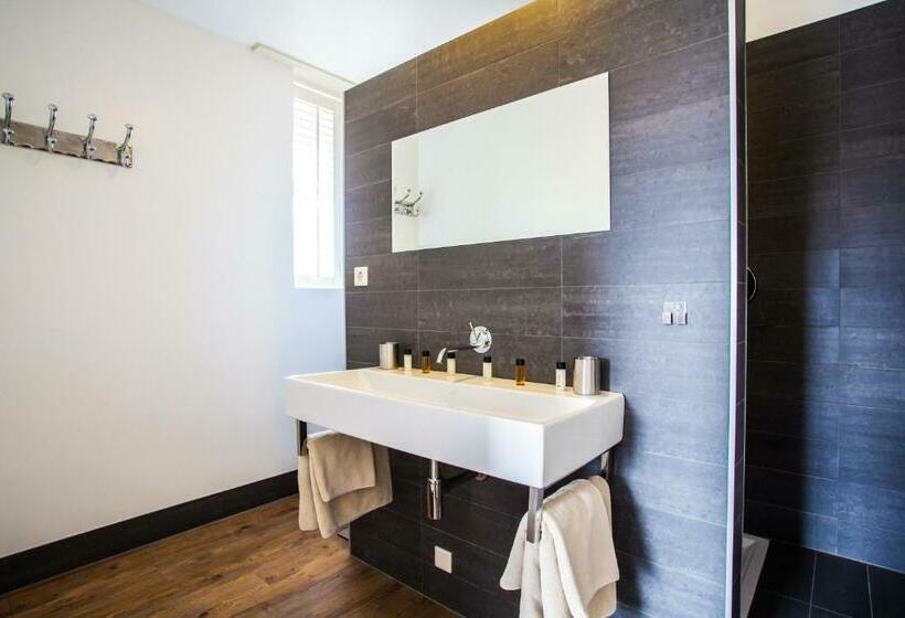 스탠다드 룸, Strandhotel Dennenbos