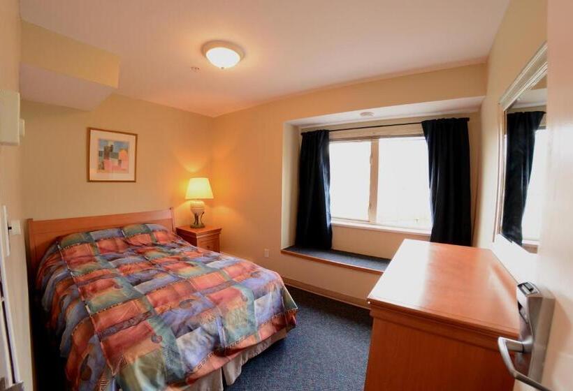 带共用浴室的标准房间, Squamish Adventure Inn