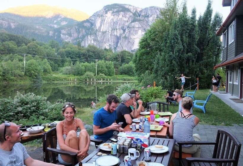 스탠다드 룸 공동 욕실, Squamish Adventure Inn
