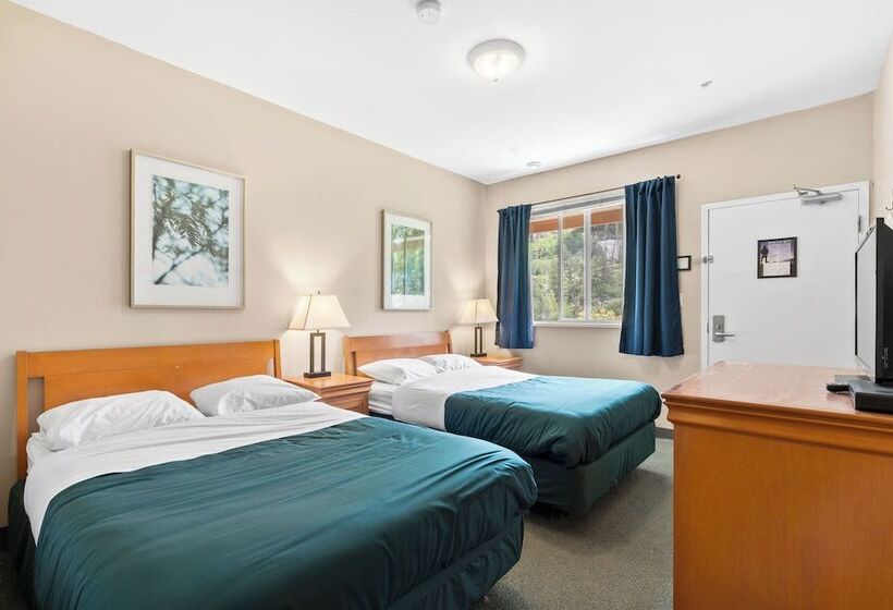 四人标准间, Squamish Adventure Inn