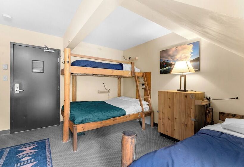 Quarto Estandar Banheiro Compartilhado, Squamish Adventure Inn