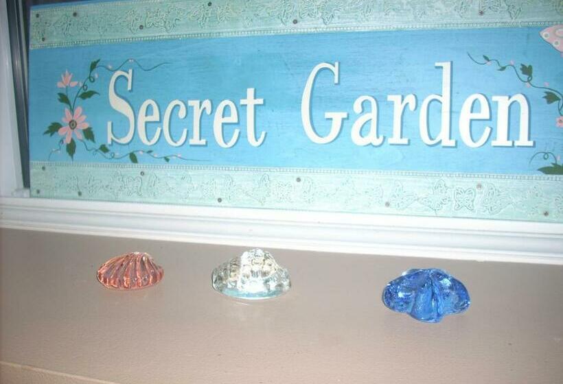 标准房带园景, At Nautica Tigh Private Keypad Entrances