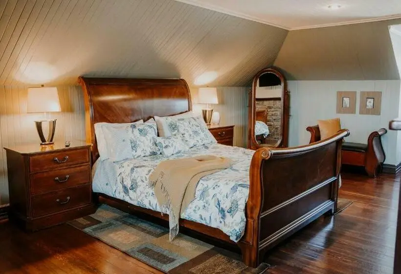 海の見えるスタンダードスタジオ, Auberge Bruine Océane