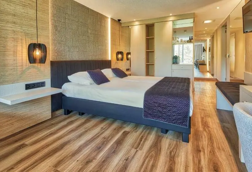 Juniorsviitti Puutarhanäkymä, B&b Appartement De Zevende Heerlijkheid