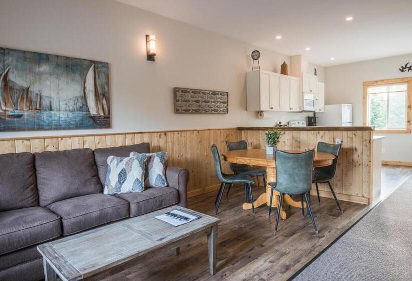 Люкс 2 Спальни, Cabins West