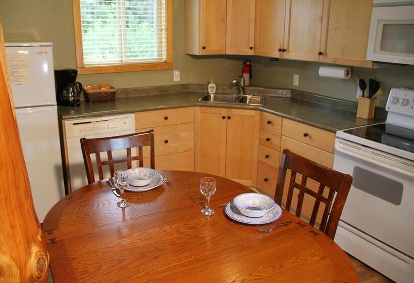 豪华套房, Cabins West