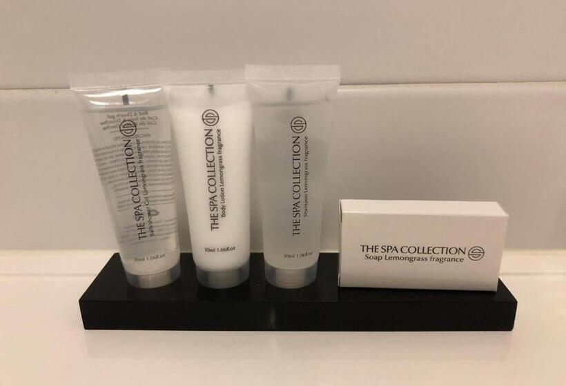 带城市景观的套间, Nap