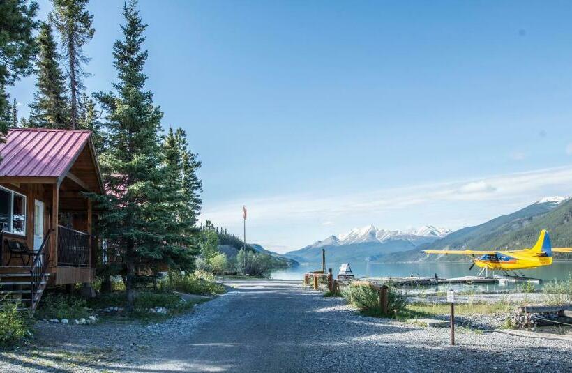 Шале 1 Спальня, Northern Rockies Lodge
