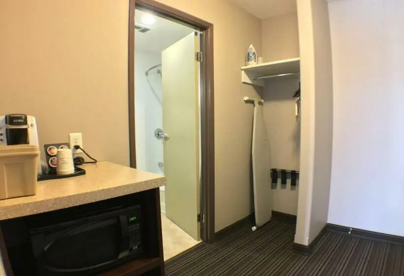 Standard-huone, Super 8 By Wyndham Kapuskasing