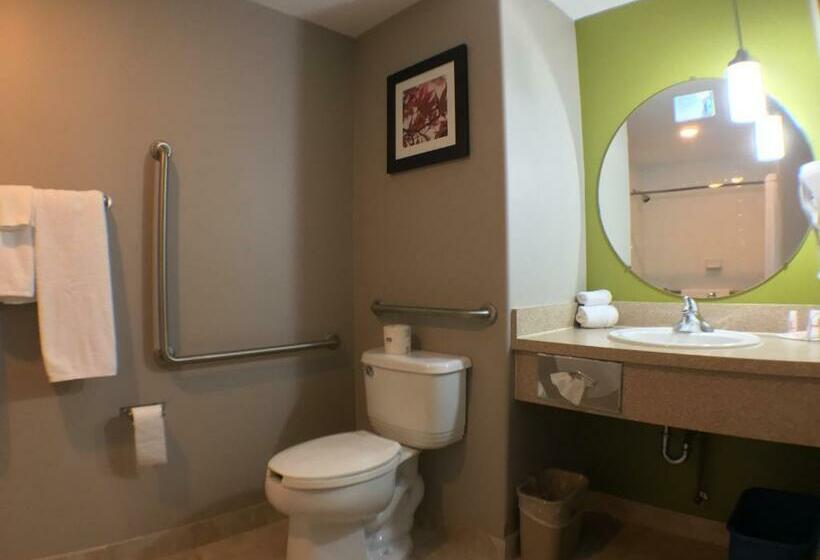 غرفة قياسية سرير كينج, Super 8 By Wyndham Kapuskasing