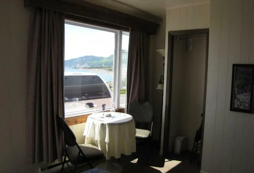 ２ダブルベッドのスタンダードルーム, Motel Du Haut Phare