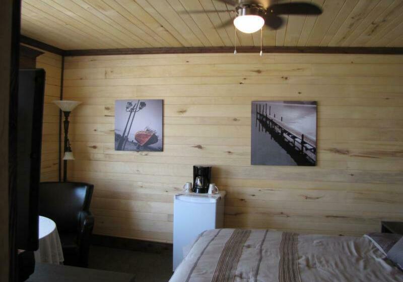 غرفة قياسية سرير ملكى, Motel Du Haut Phare