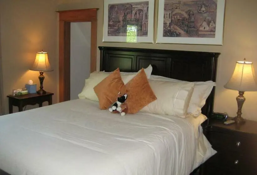 スタンダードルーム, Phoenix House B&b