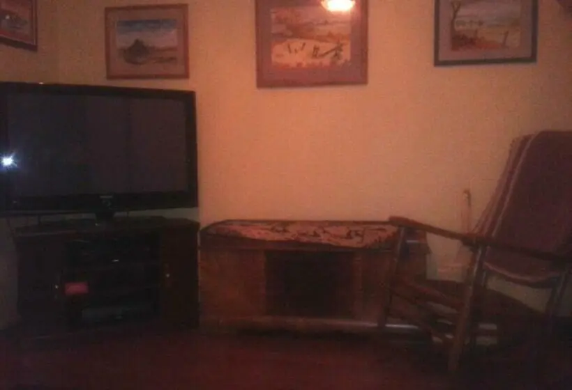 スタンダードルーム, Phoenix House B&b