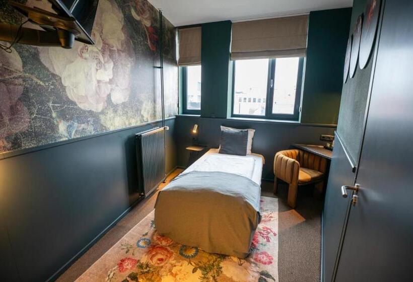 スタンダードシングルルーム, Stadshotel Heerlen