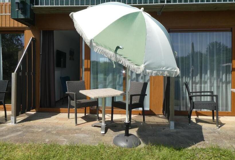 Номер Стандарт с Террасой, Strandhotel De Horn