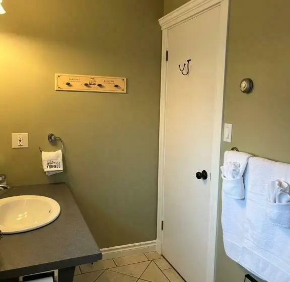 Standard-huone, Sunny Shuswap B&b