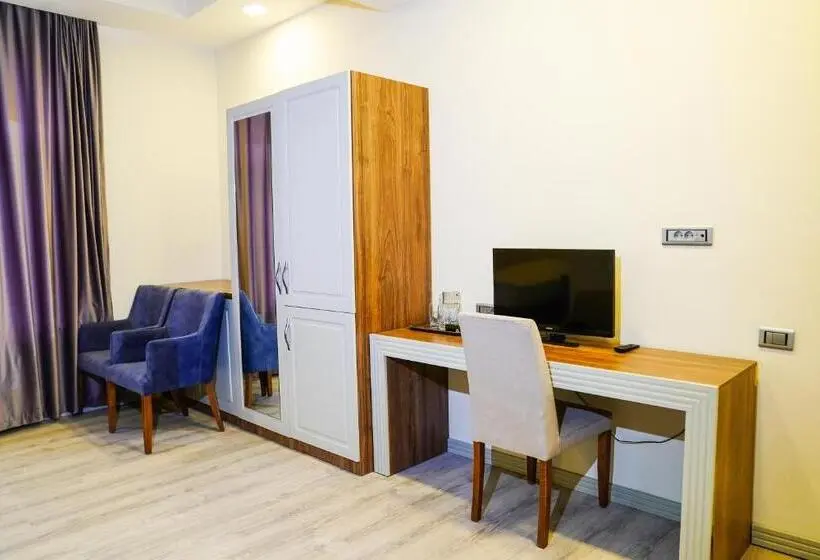 اتاق استاندارد سه نفره, Zengezur Harmony Wellness Resort