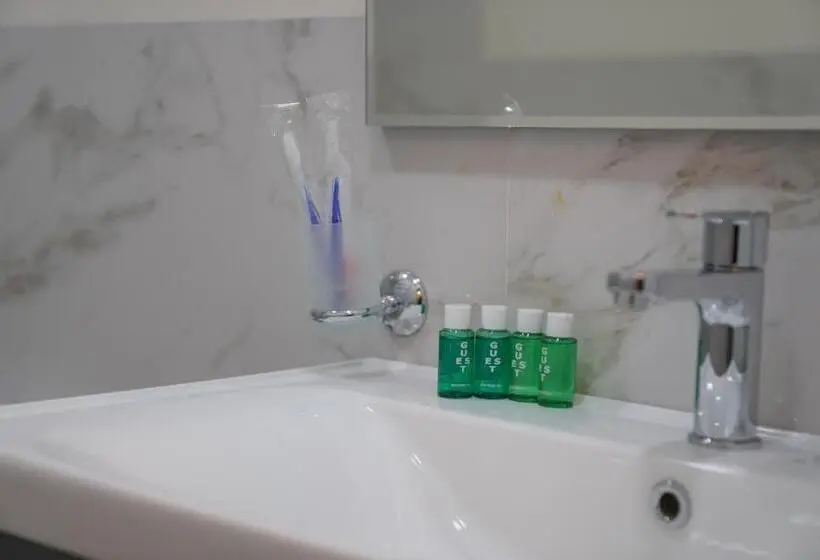 اتاق لوکس خانوادگی, Zengezur Harmony Wellness Resort