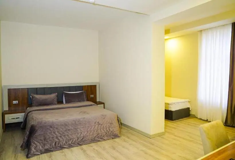 اتاق لوکس خانوادگی, Zengezur Harmony Wellness Resort