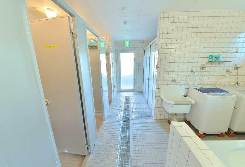 غرفة قياسية فردية, Lulaliya