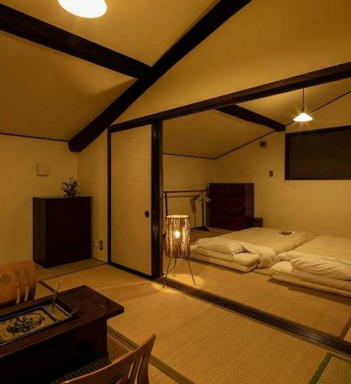 חדר סופריור, Soy